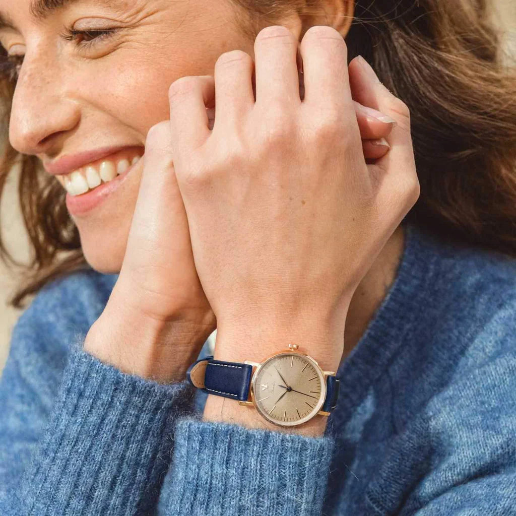 Porter sa montre à droite, quelle signification ?