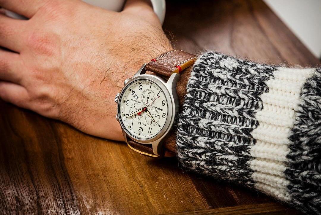 image article de blog Comment savoir si une montre est trop grande ?