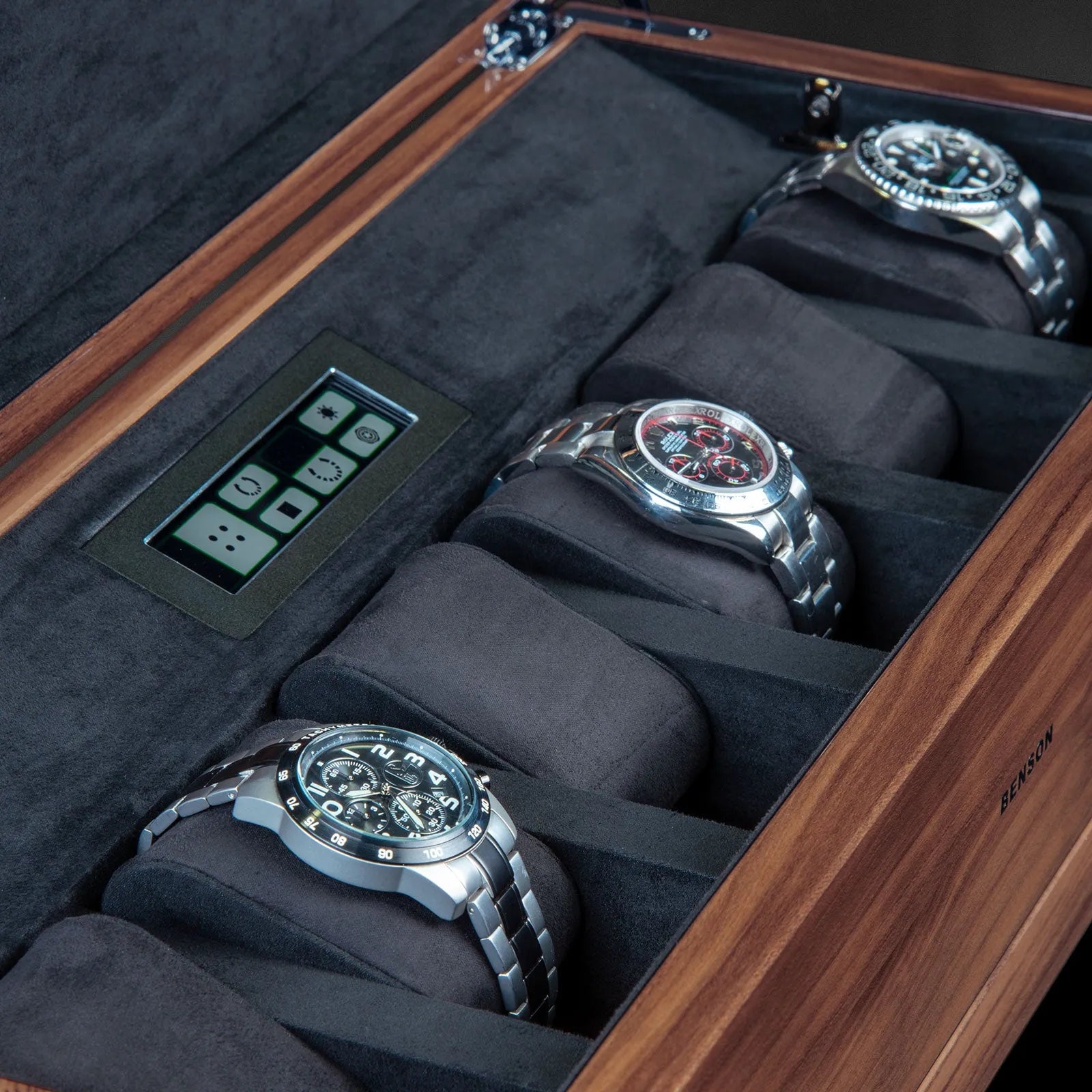 Remontoir Montre - Noyer Serie 8-3-4 à 8 montres,Benson,bois MDF
