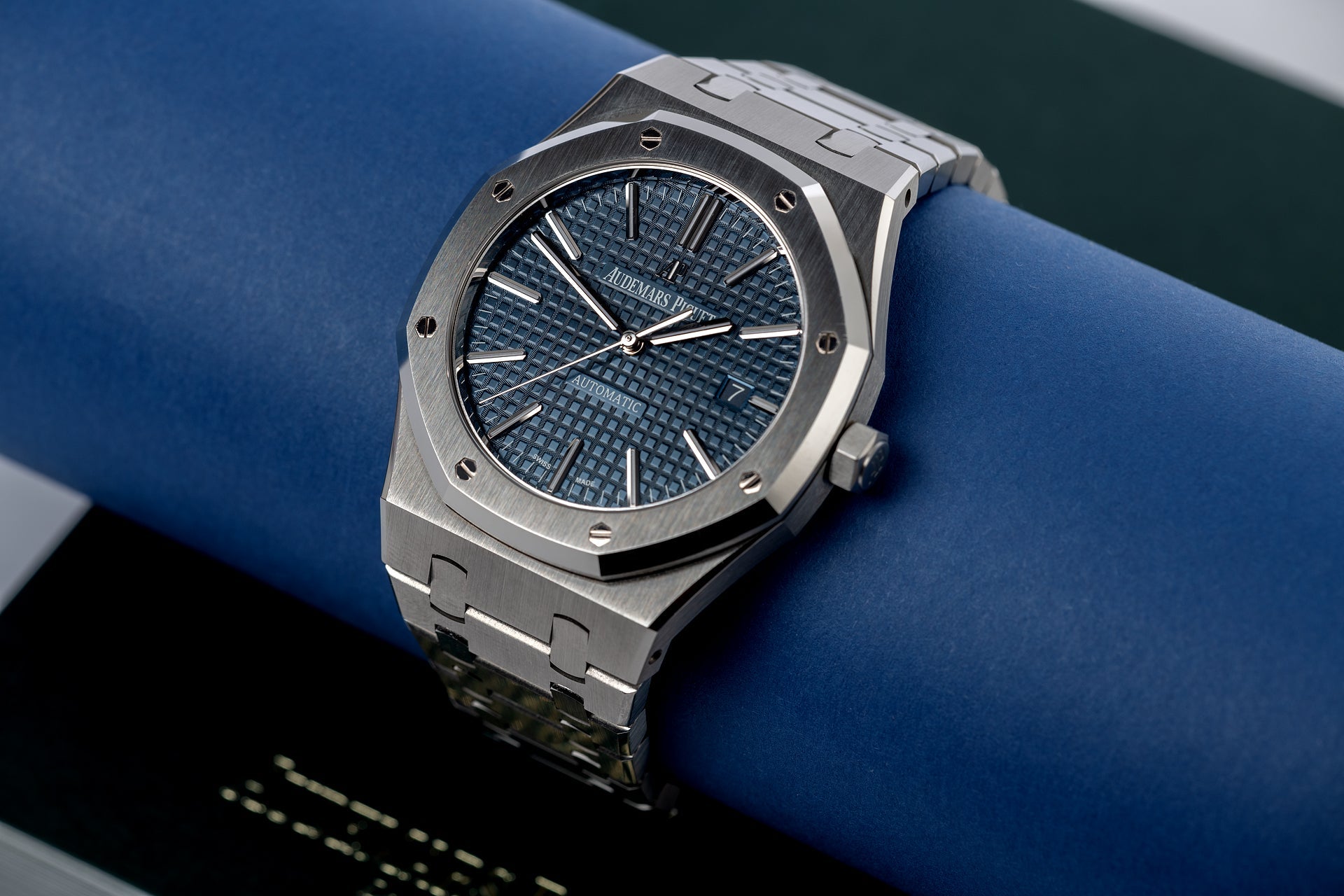 image article de blog Quelle montre ne perd pas de valeur ?