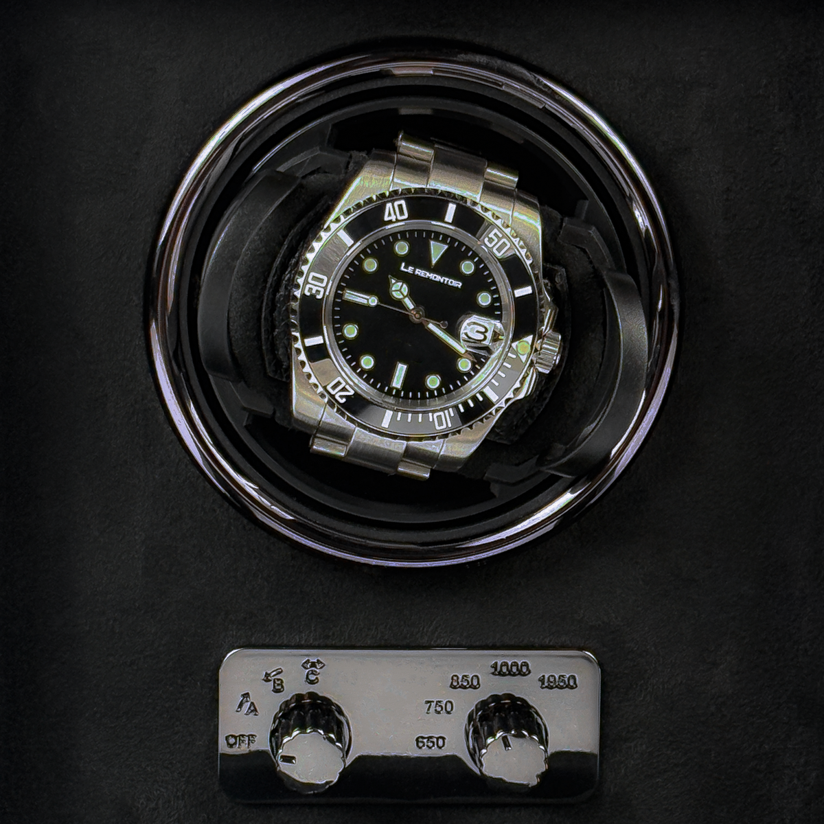 Remontoir Cube Divan · 1 montre · Noir Onyx
